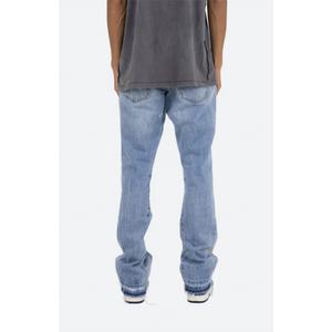 Jean en denim bleu pour homme, coupe slim évasée, avec patchwork contrastant, déchiré et effet empilé - Product Image 6