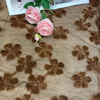 OEM ODM Tissu de broderie florale 3d infroissable Tissu de broderie à paillettes en polyester 100% de luxe pour robe