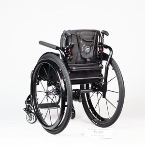 <span class=keywords><strong>Fauteuil</strong></span> <span class=keywords><strong>roulant</strong></span> de Sport professionnel en Fiber de carbone <span class=keywords><strong>pour</strong></span> la <span class=keywords><strong>course</strong></span> de longue distance adulte prix usine fournitures de thérapie de réadaptation - Product Image 2