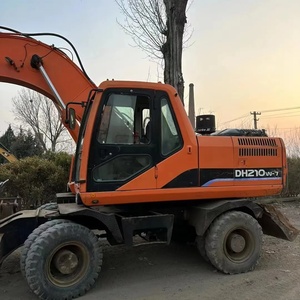 Excavadora de Ruedas Usada Doosan DH210W-7 de Marca Mundialmente Famosa a Bajo Precio, Fabricada en Corea, en Venta - Product Image 3