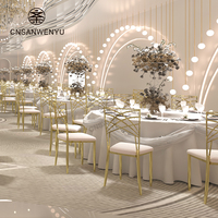 Chaise de réception de mariage en fer doré empilable de luxe pour banquets et événements, modèle Chameleon