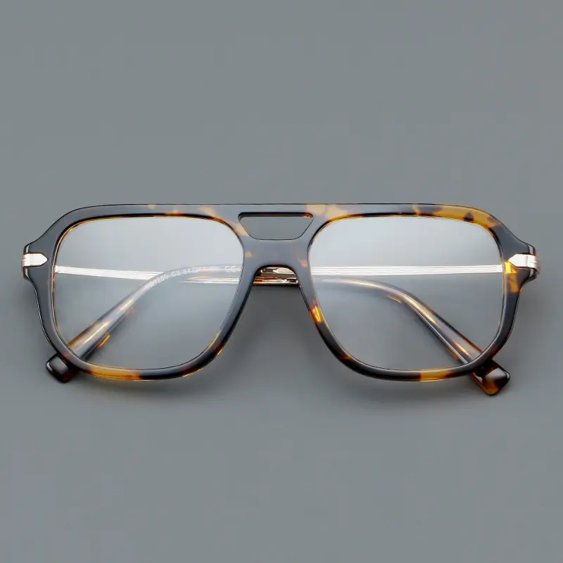 نظارة نسائية عصرية جديدة 2024 نظارة بإطار بصري فاخرة كلاسيكية للرجال نظارة كلاسيكية مصممة لمرضى قصر النظر مع إمكانية وضع شعار مخصص