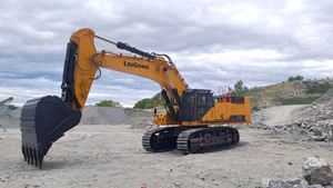 Excavadora de Orugas LIUGONG 975F - Product Image 6