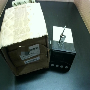 Controlador de Temperatura 5350-10-0-611-wbr2-40 Drews Mess &amp;   <span class=keywords><strong>Re</strong></span> - Nuevo en Caja - Product Image 1