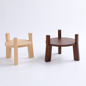 Estante para botellas de vino de madera maciza con base redonda para bodegas, opciones en haya y roble - Product Image 1