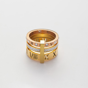 Anelli di Lusso Impermeabili in Acciaio Inossidabile 18K Oro con Numeri Romani e Zirconia Cubica YF2931 - Product Image 2