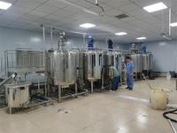 Usine de transformation automatique complète de boissons au thé 1-10t Machines de traitement à boire en acier inoxydable pour l'usine de fabrication de jus de thé