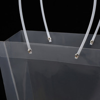 Sac à main transparent trapézoïdal haut de gamme pour fleurs, emballage festif pour bouquets, sac fourre-tout floral transparent avec option de logo personnalisé