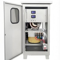 Usine directe 380V AC 10kva-100kva triphasé AVR régulateur de tension automatique 50kva 30kva 20kva 10kva PC matériel affichage à LED