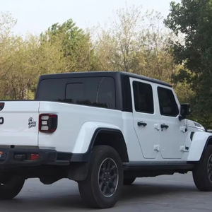 Camionnette <span class=keywords><strong>Jeep</strong></span> Gladiator à quatre roues d'occasion Moteur à essence 3,6 L - Product Image 1