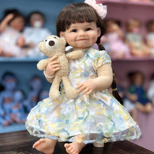Muñeca Reborn de Cabello Largo Marrón 2026, de Vinilo Completo, 55cm, Muñeca de Juguete para Niñas, Venta al Por Mayor - Product Image 3