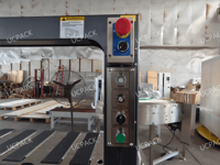 Machine à cerclage automatique électrique de haute qualité et haute productivité pour sangles en plastique PP, idéale pour l'alimentation, les boissons, les textiles et les boîtes en carton