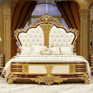 <span class=keywords><strong>Letto</strong></span> di Lusso in Legno Massello Intagliato Stile <span class=keywords><strong>Francese</strong></span> Dorato - Testiera con Cornice in Legno Intagliato - Product Image 2