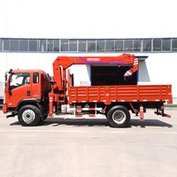 Prix d'usine LUGONG 12,5T Moment de levage nominal 13m Hauteur maximale Grue télescopique montée sur camion Weichai Manipulateur hydraulique haute performance