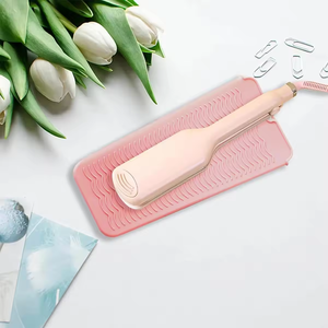 Guaina Protettiva in Silicone Ondulato <span class=keywords><strong>per</strong></span> <span class=keywords><strong>Piastra</strong></span> e Ferro Arricciacapelli, Resistente al Calore, Antiscivolo, <span class=keywords><strong>per</strong></span> Alte Temperature, con Foro <span class=keywords><strong>per</strong></span> Appendere - Product Image 6