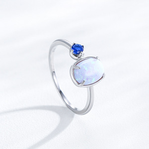Bague en argent sterling S925 avec <span class=keywords><strong>opale</strong></span> bleue à la mode pour femmes, élégante et haut de gamme, exquise et personnalisée - Product Image 3