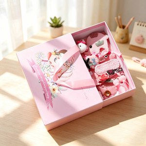 Ensemble de 10 accessoires pour cheveux pour enfants coréens, comprenant des pinces à cheveux, des couronnes et des ornements capillaires à couverture complète. Coffret cadeau. - Product Image 2