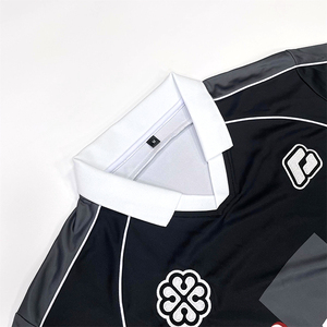 Chemises Courtes Mode Personnalisé Noir Stiped Conception de Haute Qualité Broderie Sublimation Football Maillot de Football - Product Image 4