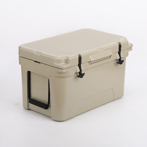 Glacière isotherme Eskys personnalisée 45L en PE, en plastique rotomoulé, motif lettres de dessin animé, pour l'extérieur, stockage thermique pour canettes - Product Image 2