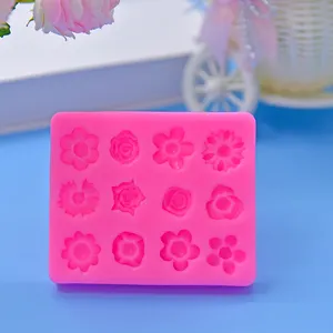 12 fori stampo in Silicone per la decorazione di torte Multi forme di fiori strumenti da forno fai da te zucchero artigianale stampo fondente