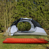 Matelas pneumatique de camping à pompe à main personnalisé OEM Tapis de couchage confortables et polyvalents