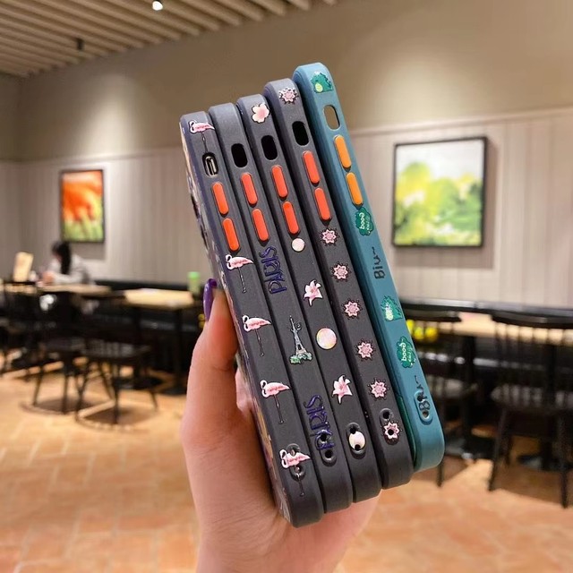 Custom Anime Characters Edge Printing Astronauts Luxury Design Waterproof Soft TPU Phone Case Cover for 16/15/14/13/12/11
