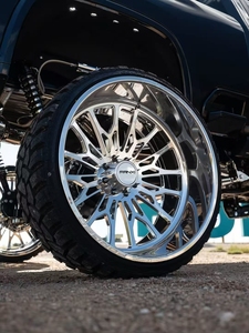 Jantes <span class=keywords><strong>de</strong></span> camion FANXI 22x12 22x14 24x12 24x14 26x16 avec capuchons flottants personnalisés, forgées, 4x4 tout-terrain, 8x170 8x180 8x6.5 6x5.5, polies - Product Image 3