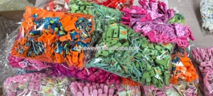 Lot de 3 attaches-sucettes pour bébé en tissu polyester, sans BPA, de qualité alimentaire, avec chaîne en carton et clip en coton, design coloré et mignon - Product Image 5