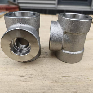 Тройник стыковой приварной из нержавеющей стали Api Din Aisi с гладкой поверхностью и железными фитингами - Product Image 4