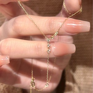 สร้อยคอเงินแท้ S925 ประดับด้วยอาเกต ดีไซน์หรูหรา สไตล์นางฟ้า ประดับเพชร พร้อมพู่ห้อยรูปหัวใจ ดีไซน์เฉพาะตัว - Product Image 1