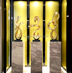 Estatua DE ARTE Pop electrochapado oro plata resina escultura lujo interior hogar Hotel decoración adorno abstracto con <span class=keywords><strong>Base</strong></span> de mármol - Product Image 4