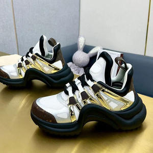 Zapatillas de deporte de diseñador de mezclilla para mujer con suela de onda única y ribete de piel de becerro - Product Image 1