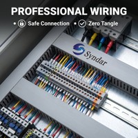 Boîtier de Combinaison Photovoltaïque Solaire IP65 Étanche 4/8/16 Chaînes DC 1000V avec Protection Contre la Foudre SPD pour Système Solaire