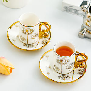 Ensemble tasse et soucoupe à café en céramique européenne, luxe léger haut de gamme, service de thé de l'après-midi, tasse simple et raffinée pour le bureau - Product Image 4