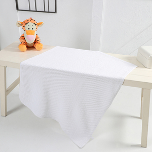 Couverture bébé en coton gaufré 100% personnalisée, enveloppe thermique 300TC, anti-acariens, toutes saisons, multifonction - Product Image 1
