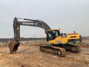 Excavatrice Volvo EC300 d'occasion à prix compétitif en bon état avec boîte de vitesses pour moteur de pompe moteur et composants PLC Core - Product Image 5