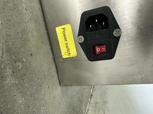 "Prenez cette gemme de remplissage liquide semi-automatique à double tête! Compact, sans tracas et idéal pour les petites et moyennes entreprises. Commandez aujourd'hui - Product Image 5