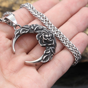 Yunnique – collier avec pendentif croissant de lune en acier inoxydable pour hommes, bijoux de mode de Style Punk - Product Image 3