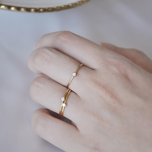 Joyería fina de alta calidad con relleno de oro de 14K, anillos de bisel de circón con piedra de nacimiento, anillo redondo de plata 925 en forma de V para mujer, regalo pequeño para fiesta - Product Image 6