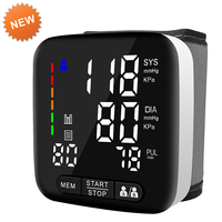 Prix de gros Appareil de mesure de la pression artérielle au poignet, tensiomètre électronique intelligent portable et automatique au poignet