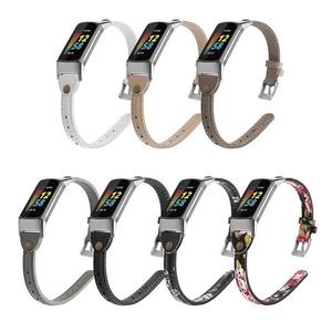 <span class=keywords><strong>Bracelet</strong></span> de rechange en <span class=keywords><strong>cuir</strong></span> fin en forme de T pour <span class=keywords><strong>Fitbit</strong></span> <span class=keywords><strong>Charge</strong></span> 5 avec adaptateur en métal, <span class=keywords><strong>Bracelet</strong></span> de montre en <span class=keywords><strong>cuir</strong></span> véritable - Product Image 1