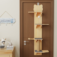 Árbol para Gatos de 4 Niveles Montado en la Puerta, Poste Rascador Colgante de Madera Maciza para Gatos de Interior, Ahorro de Espacio