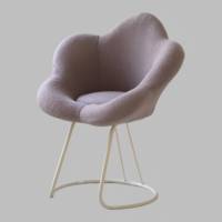 Kursi rias mewah Modern, bangku dekoratif untuk kamar tidur desain kelopak kecil untuk ruang tamu Salon Internet kafe kuku
