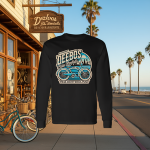 Camiseta de manga larga Deebos Bike Rentals con diseño de tienda de bicicletas de California - Product Image 3