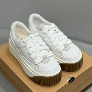 Colección Uggs, Zapatos Deportivos de Lona con Plataforma Gruesa, Retro y Personalizados, para Hombre y Mujer, Transpirables, con Cordones, para Correr - Product Image 1