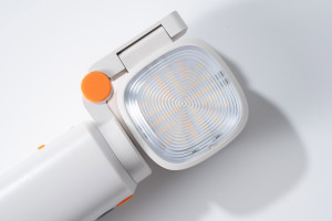 4-in-1 Campinglamp Zaklamp 2000LM Oplaadbaar 120 uur Batterijduur Verstelbaar Magnetisch Statief Buitenlamp Noodlamp - Product Image 3