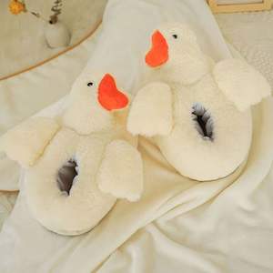 Chaussons en fourrure de canard et de cygne de dessin animé pour femmes, tendance 2025, super doux, en peluche, à semelle épaisse, pour l'hiver, vêtements d'extérieur chauds en coton - Product Image 4