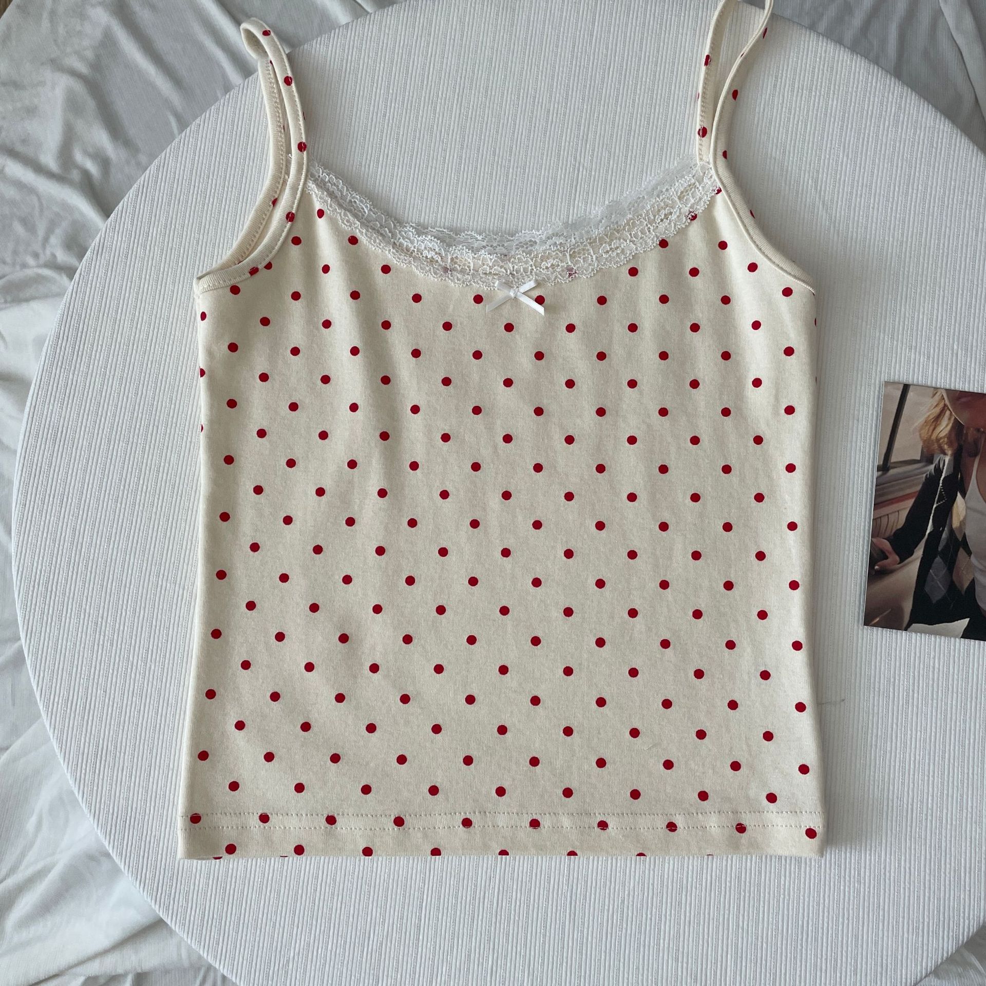 red polka dot