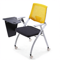 Chaise de formation moderne avec support lombaire fixe, dossier en maille, accoudoirs réglables et coulissants, siège rabattable, tablette d'écriture horizontale empilable