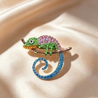 Broche colorée en alliage de zinc plaqué or, motif caméléon, clouée, accessoire de costume unisexe vintage en émail pour corsage